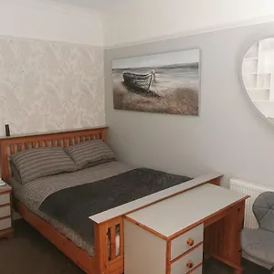 Tranquillity Homestay Bournemouth